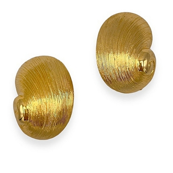 Reclaimed 18K Gold Plated Retro Seashell Clip-on Earrings 1970 Les Bernard - Picture 4 of 4